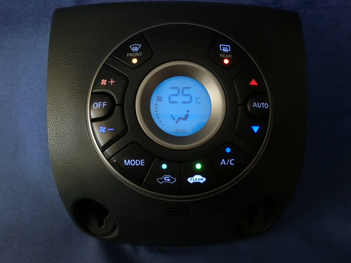 日産 キューブ（Z12) LED換装済み エアコンパネル 日産 z12 キューブ LED