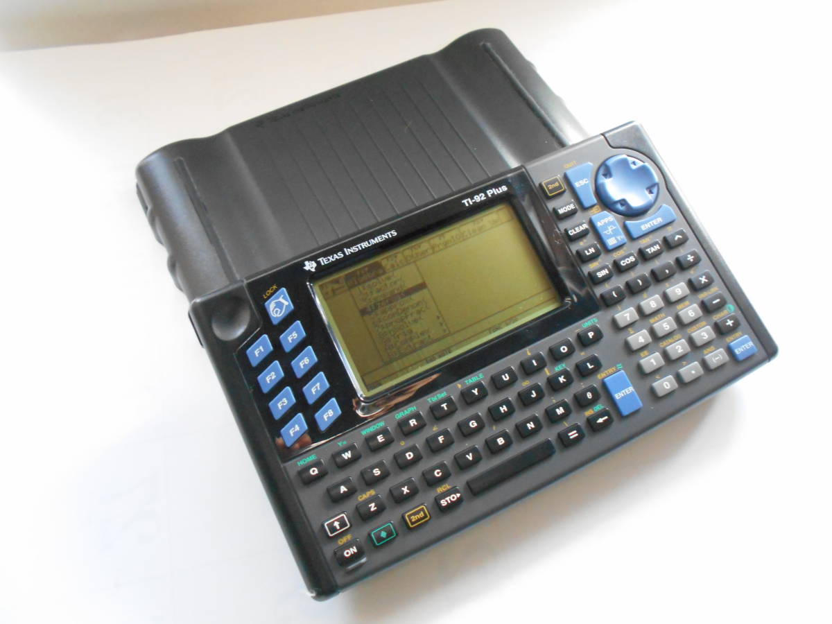 Texas Instruments TI-92 Plus グラフ電卓 / 関数電卓（カバー付き 