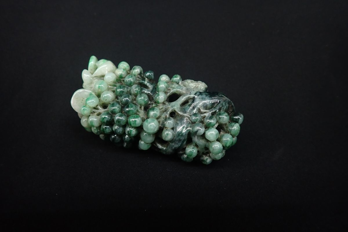 【SALE，新作】 55 翡翠 鼠 ネズミ 葉 リーフ ヒスイ 8.5&times;4㎝ 彫刻 天然石/置物/消費税0円(東洋彫刻)｜売買されたオークション情報、yahooの商品情報をアーカイブ公開 - オークファン その他