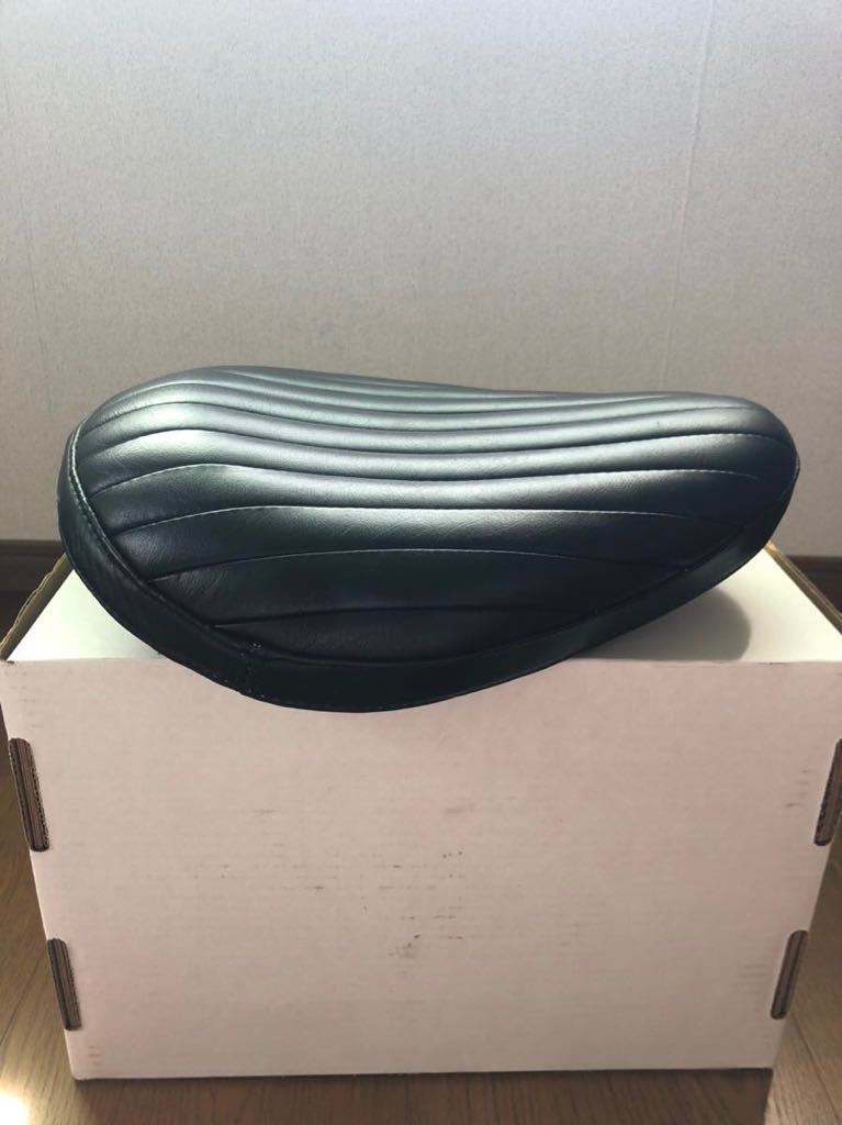 BATES LEATHERS ベイツレザー タックロール ソロシート ハーレー
