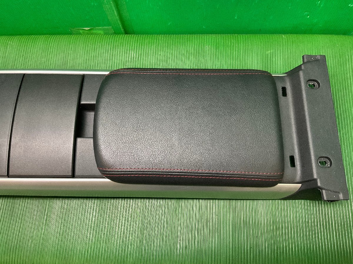 マツダ RX8 SE3P 後期型 RS 純正センターコンソールボックス - メルカリ