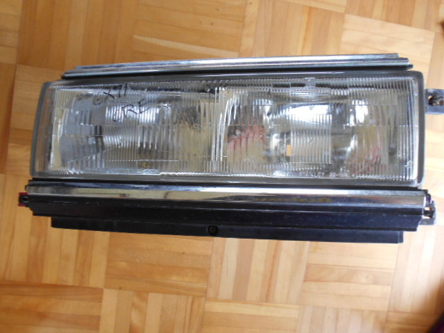 GX71 クレスタ 前期顔 角目