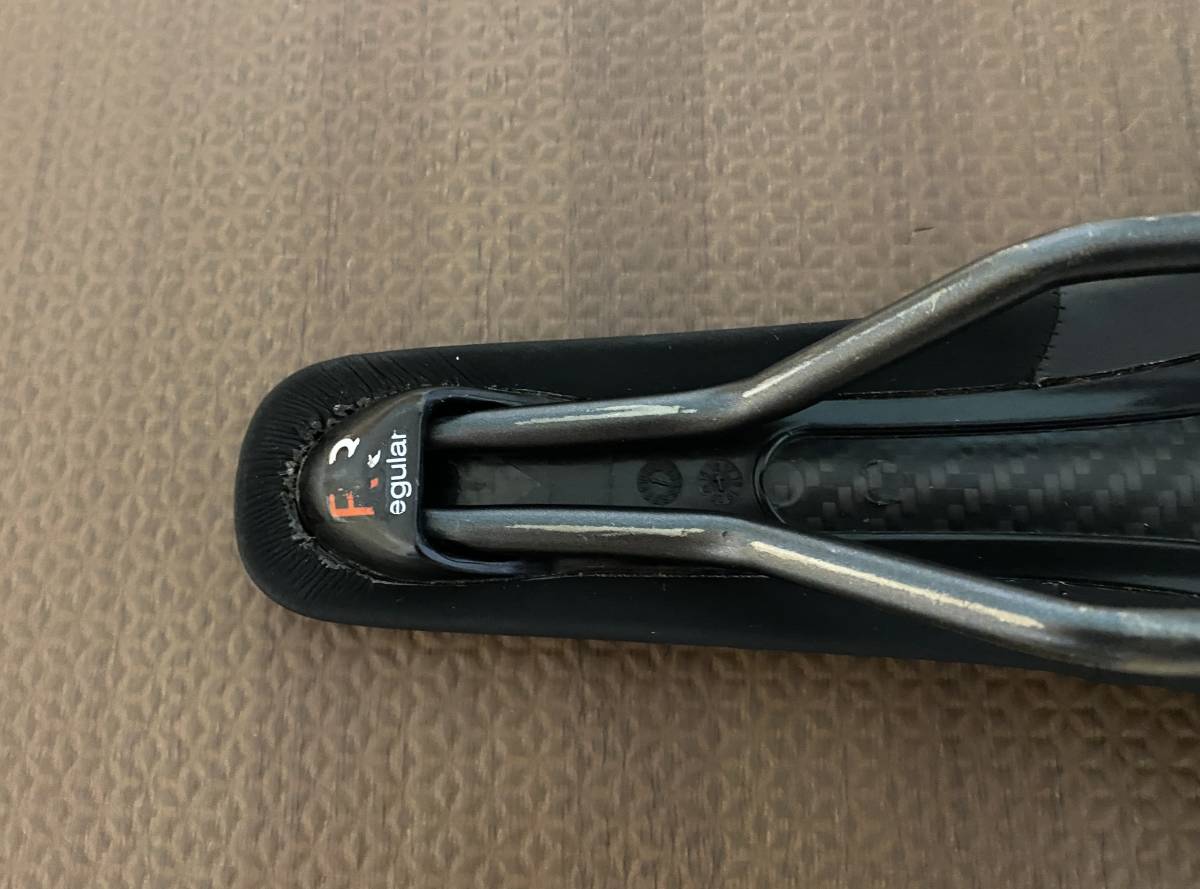 ANTARES アンタレス フィジーク サドル EVO R3 Fizik R1 VENTO VERSUS R5 fizik カーボンレール OPEN FIZIK 対面販売限定