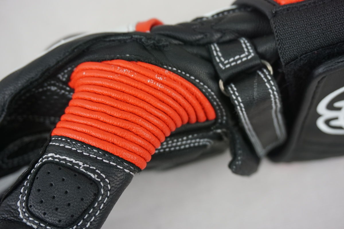 ベリック BERIK レーシング ゴートレザー 山羊革 限定色 BERIKベリック山羊革ゴートスキン レーシンググローブ RED レーシンググローブ10723BLUE | M XL YELLOW 0 レーシンググローブRED