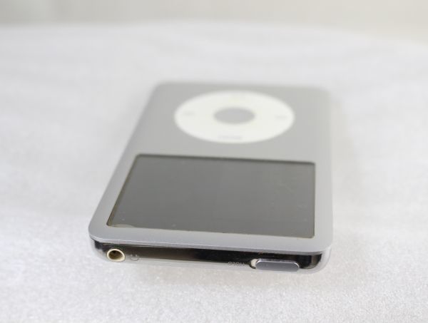 Apple iPod classic 120GB Silver/A1238 iPod Apple 120GB AS-IS