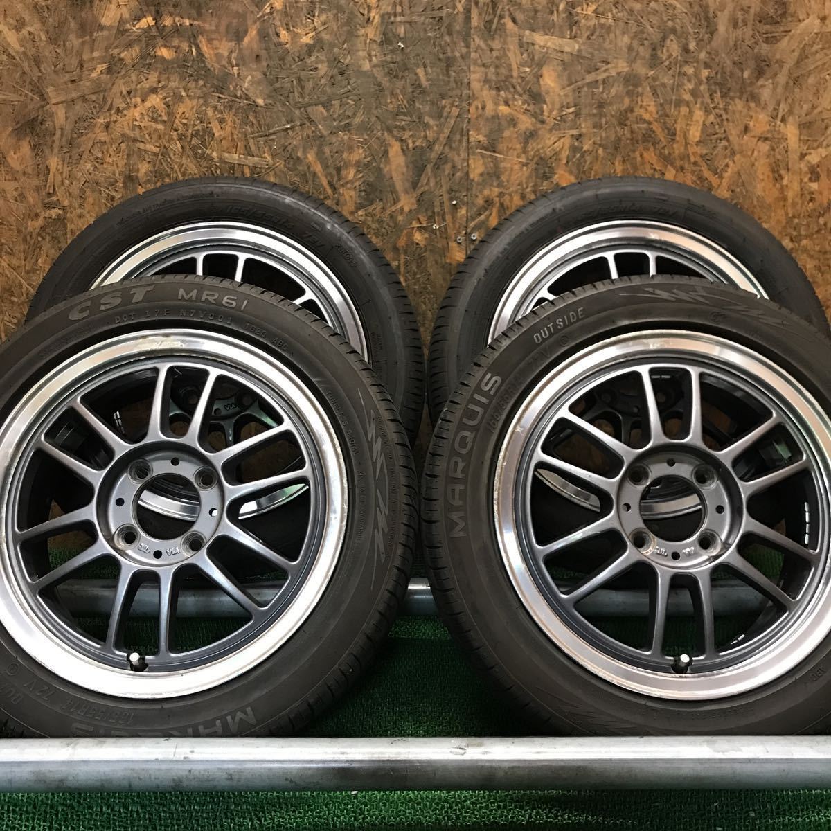 Yahoo!オークション - 「badx 「s-hold | Tires s-hold」の落札相場 