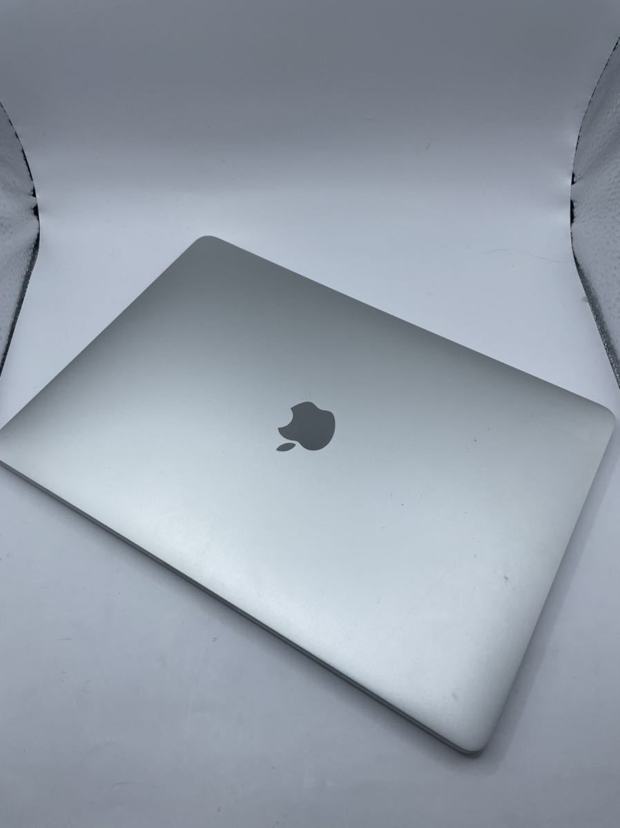 MacBook Pro Apple Core - 0 i5 Intel A1706 2.3GHz with 8GB (13 Mid