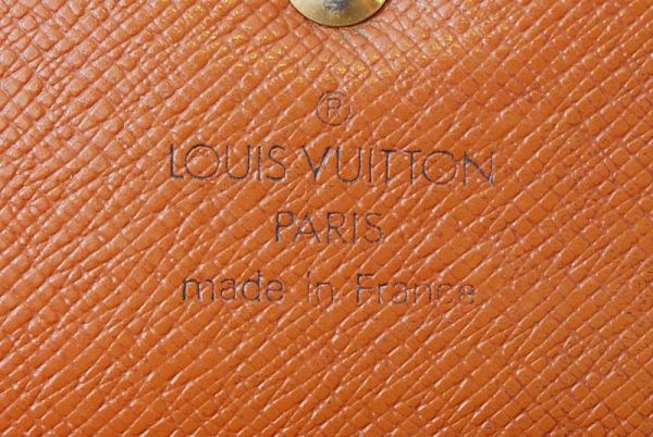モノグラム ルイヴィトン LOUIS VUITTON 良品 ポシェット ポルトモネ クレディ 財布 モノグラム・シグネチャー ルイ・ヴィトン ルイ・ヴィトンのモノグラムを種類別に徹底解説！人気のバッグや財布 - 一粒万倍日「ルイ・ヴィトン」からモノグラム×カラフルな財布 公式 ルイヴィトンといえばモノグラム！特徴や歴史、おすすめアイテムまで