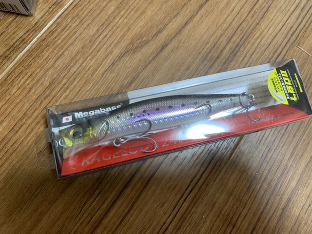 未使用　メガバス カゲロウ124f イワシ
