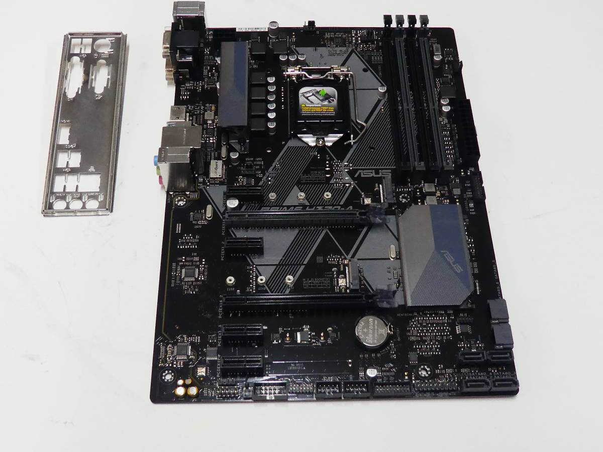 値下げ】【マザーボード、メモリ付き】ASUS ROG STRIX Z390-F GAMING+ 