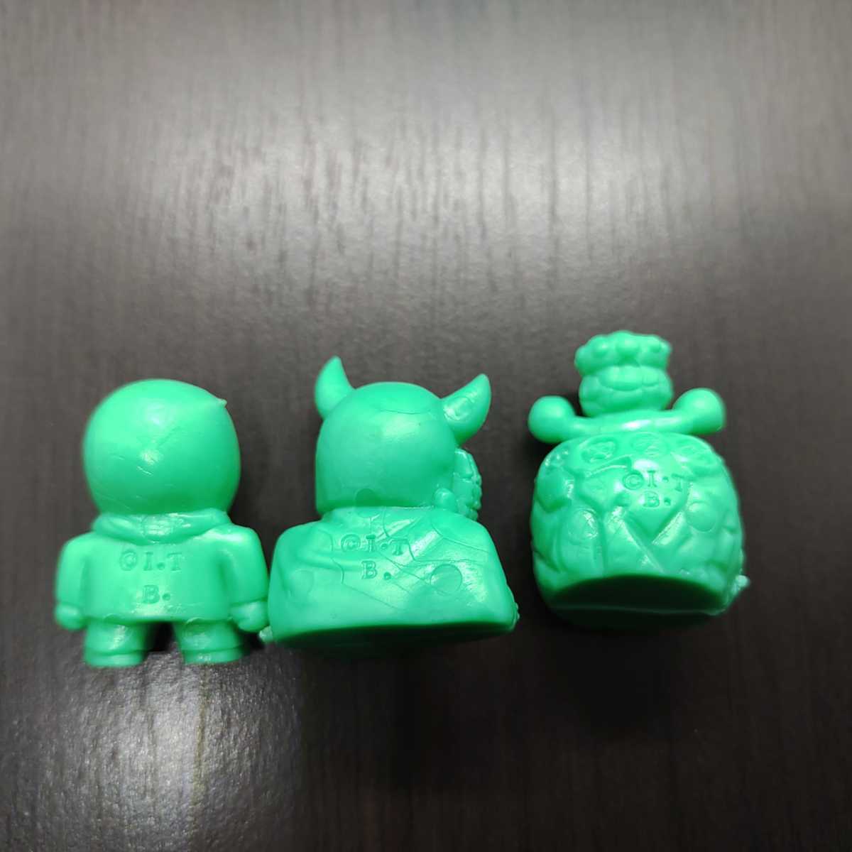Sd仮面ライダー倶楽部 キングダーク 一つ目タイタン 十面鬼 緑 消しゴム フィギュア 3体セット 仮面ライダー 売買されたオークション情報 Yahooの商品情報をアーカイブ公開 オークファン Aucfan Com