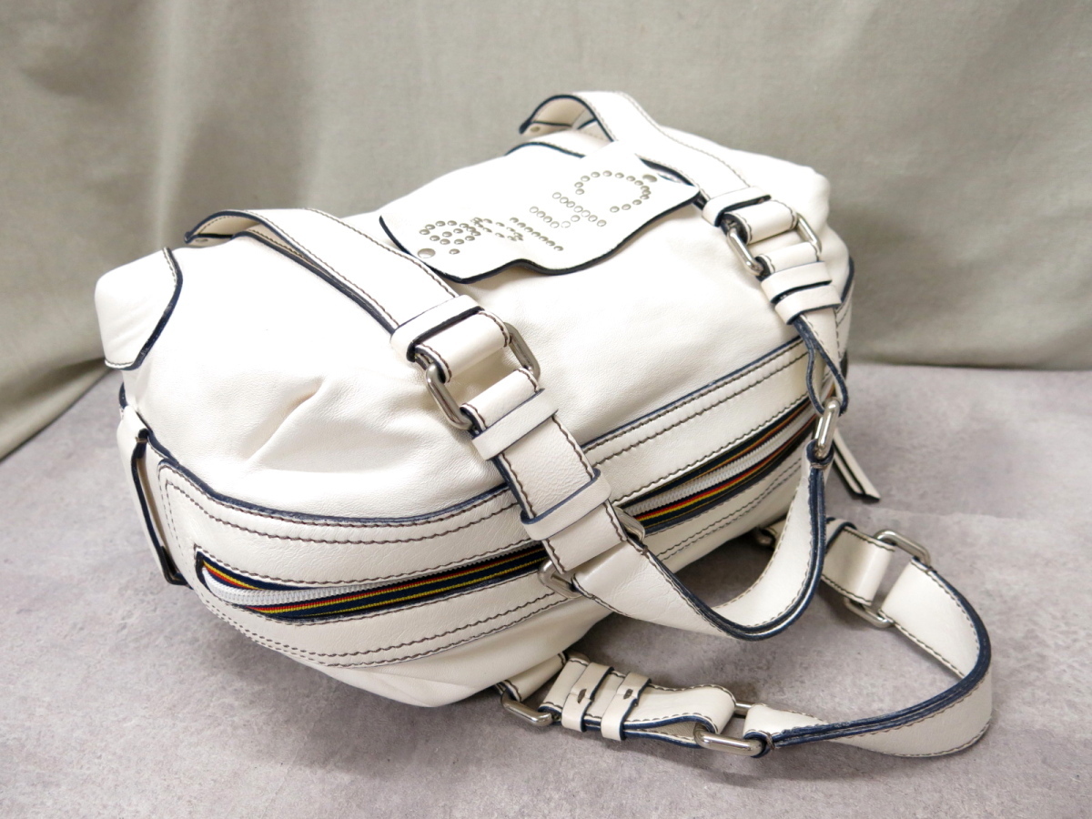 ○超美品○Chloe クロエ○パッツィ○スタッズロゴ○レザー 本革 