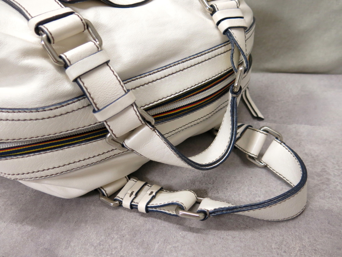 ○超美品○Chloe クロエ○パッツィ○スタッズロゴ○レザー 本革 