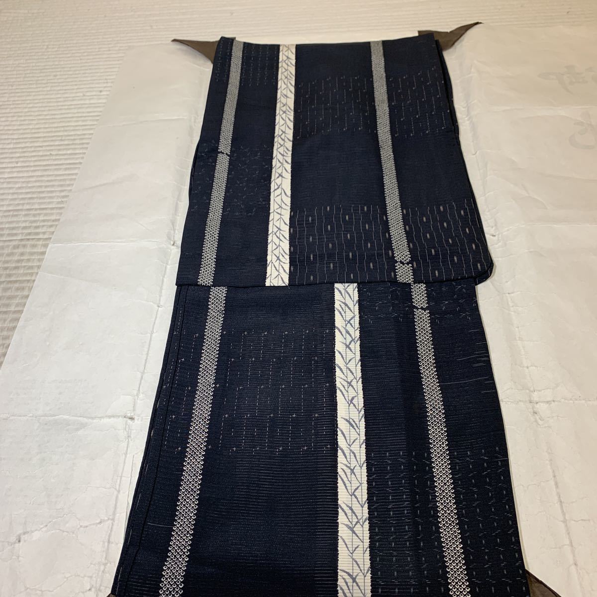 訪問着 小紋 単衣 正絹 絽 縦縞 鹿の子模様 枝葉 紺色地 着物 和服 和装 着物コーデ リメイク 衣装 百貨店 高級(仕立て上がり)|売買 ...