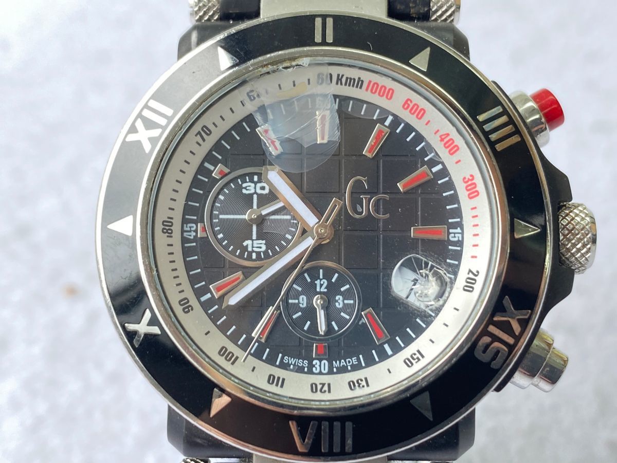 V047-O13-1198 ◎ GUESS ゲス クロノグラフ GC46000G デイト クォーツ 
