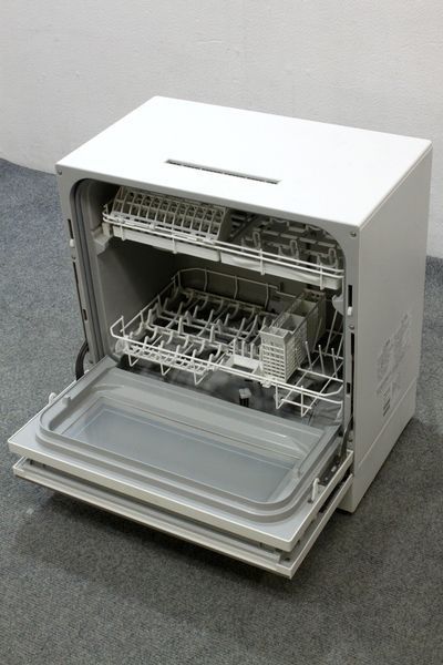 Panasonic NP-TZ100 2018年製 食器洗い機（埼玉県越谷市のお客様よりNP 