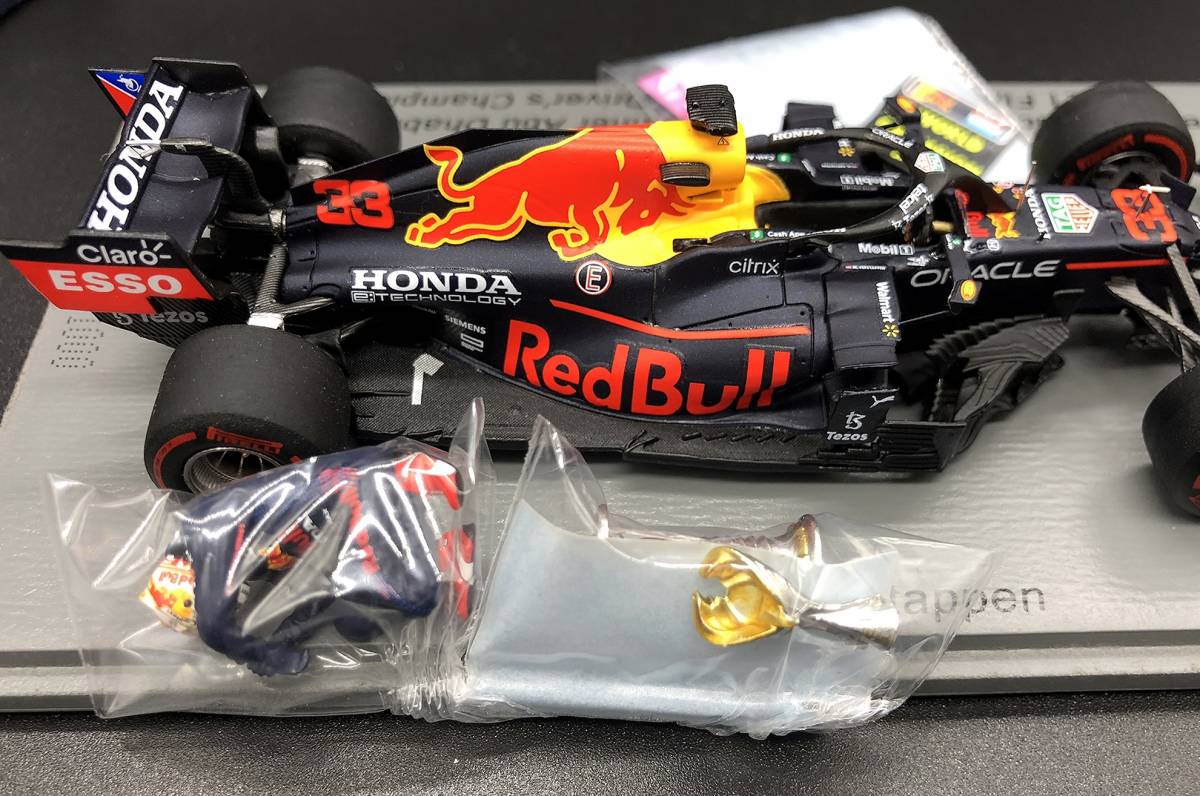 1/43 red Bull Racing Honda RB16B Winner Abu Dhabi GP 2021 ポスト