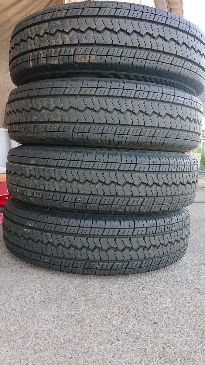 TOYO トーヨータイヤ V-O2e 195/80R15 107/105 LT バリ溝 20年製 中古