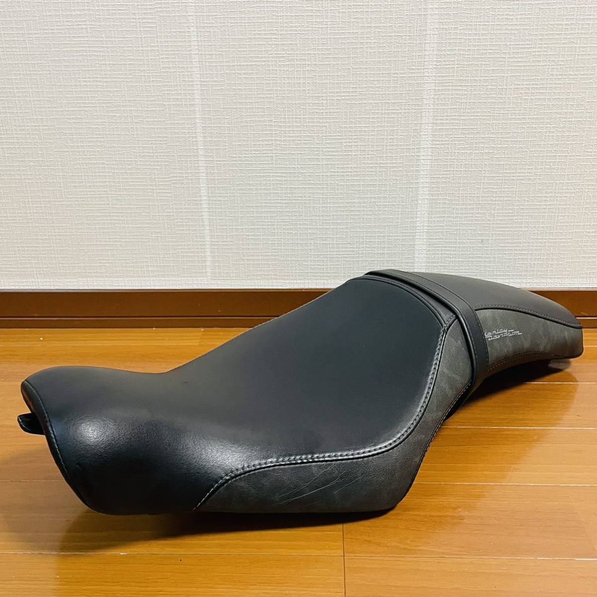 XL1200 XL883N スポーツスター 10-21 ハーレー純正 OP バッドランダー
