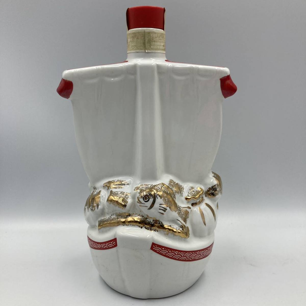 9.6 MZ-T7☆未開栓 干支ボトル 巳☆容量 600ml/アルコール分 43%/