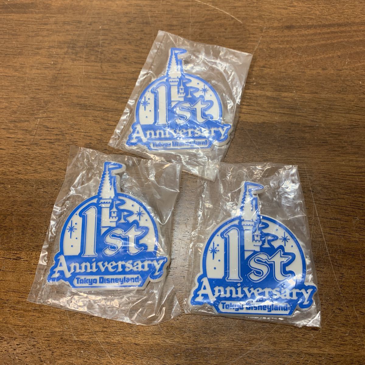 バッジ ディズニー キャストの値段と価格推移は 71件の売買情報を集計したバッジ ディズニー キャストの価格や価値の推移データを公開