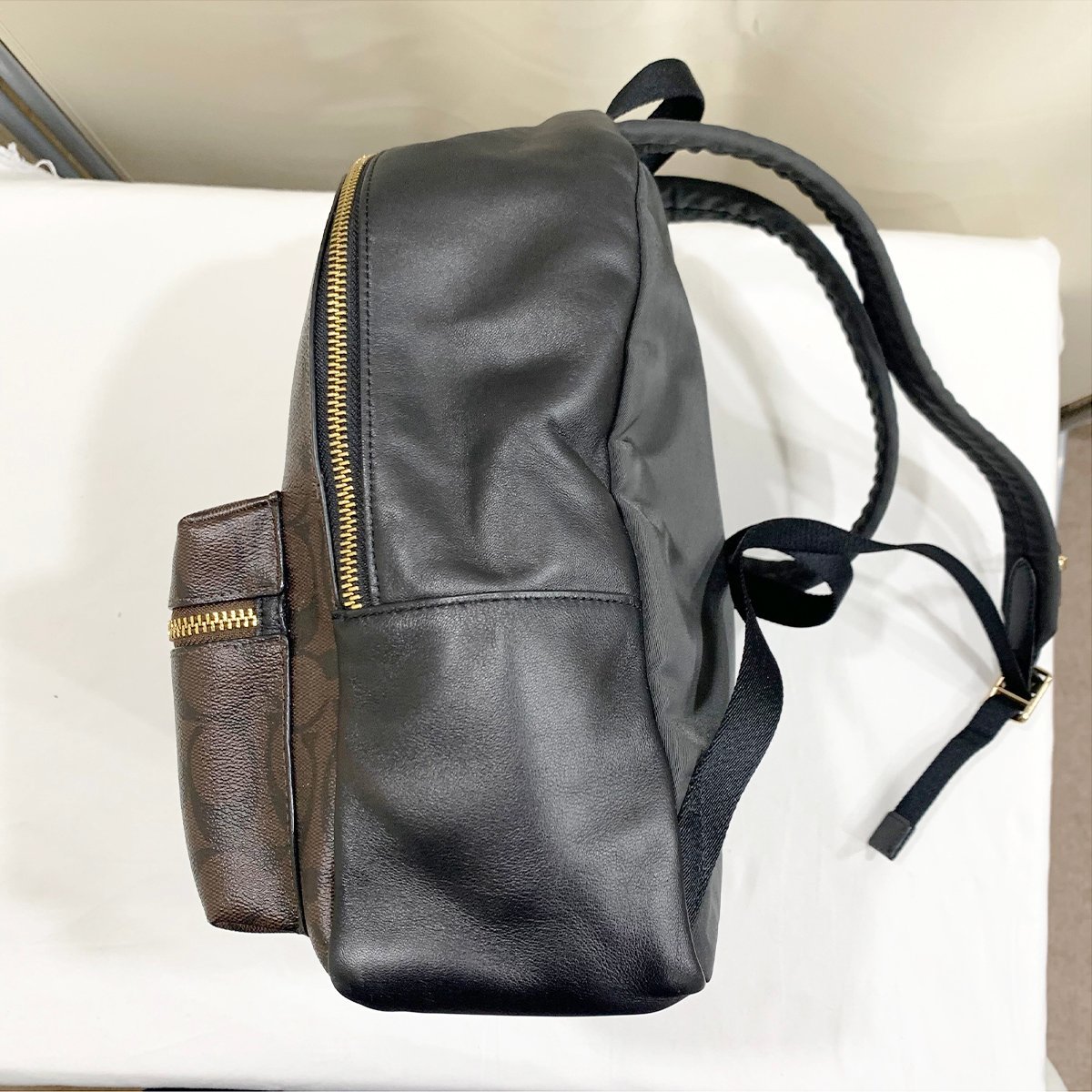日本売れ済 COACH コーチ バックパック リュック シグニチャー PVC