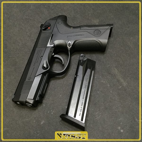 4609】美品 東京マルイ製 ベレッタ Px4 ガスブローバック