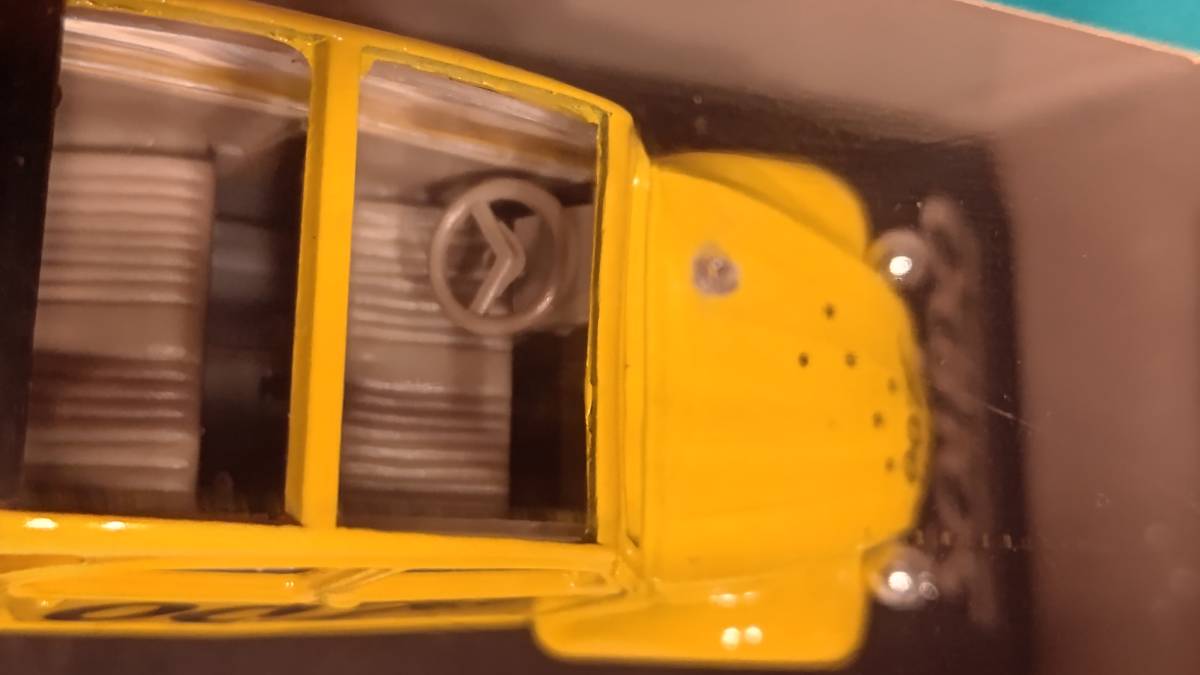 1/43 フランス製 ソリド Solido 1829 Citroen 2CV 007 James Bond