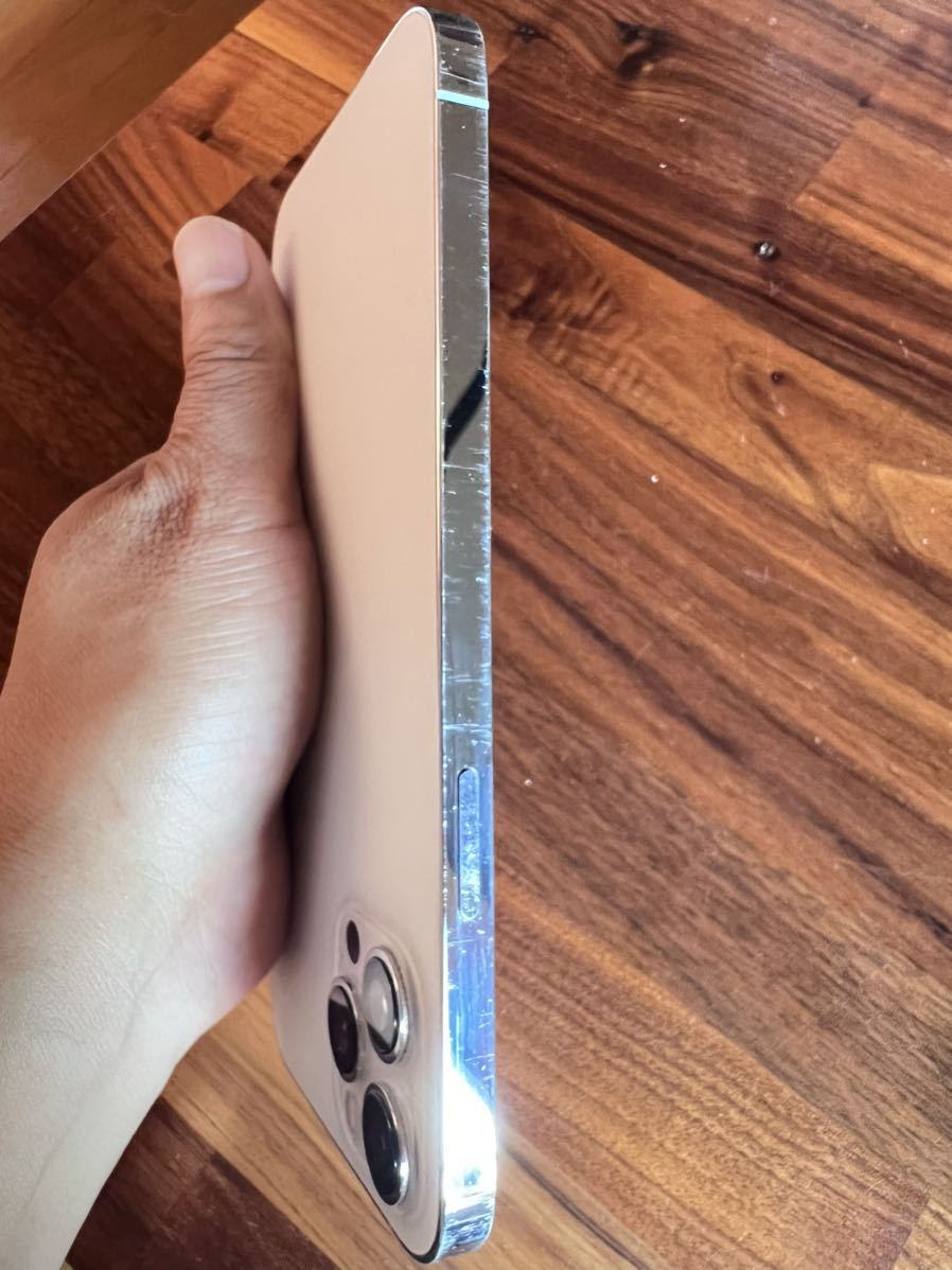 256GB SIMフリー iPhone SIMフリー公式通販 超 128GB iPhone12ProMax 256GB SIMフリー 84% シルバー　本体　中古ケース付き