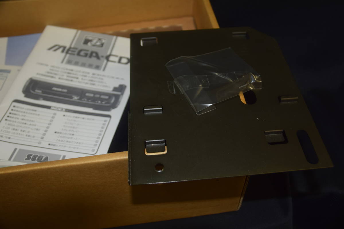 SEGA/セガ メガドライブ専用 MEGA-CD メガCD HAA-2910 本体 箱付(本体 