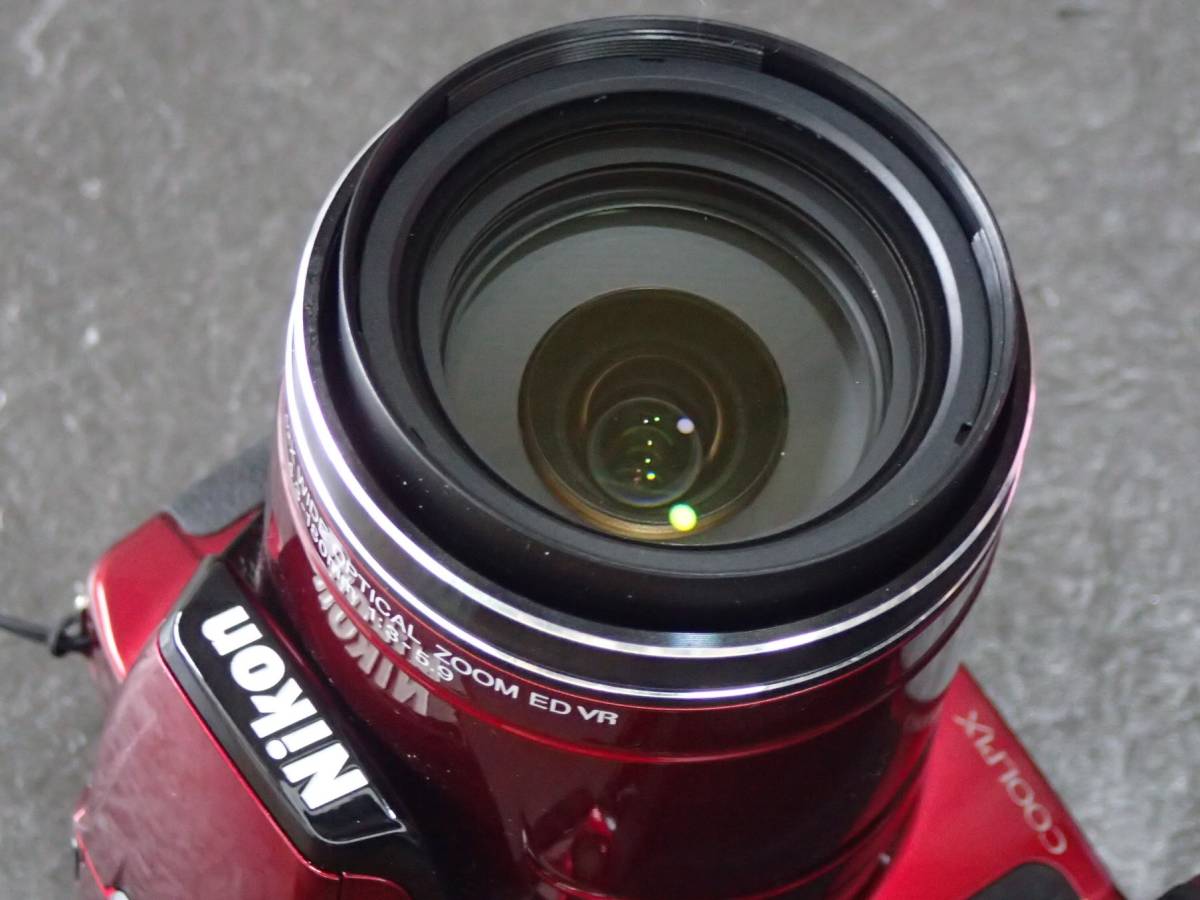 ニコン「 COOLPIX P510（赤）」 広角24mmからの42倍ズーム、1605万画素
