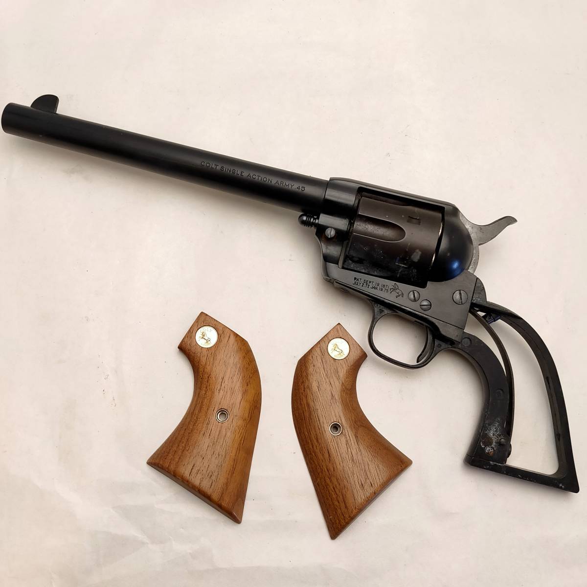 COLT SINGLE ACTION ARMY 45　ガスガン 　ジャンク タナカ COLT Single ACTION ARMY 45 ガスガン ジャンク品 パーツ取り用
