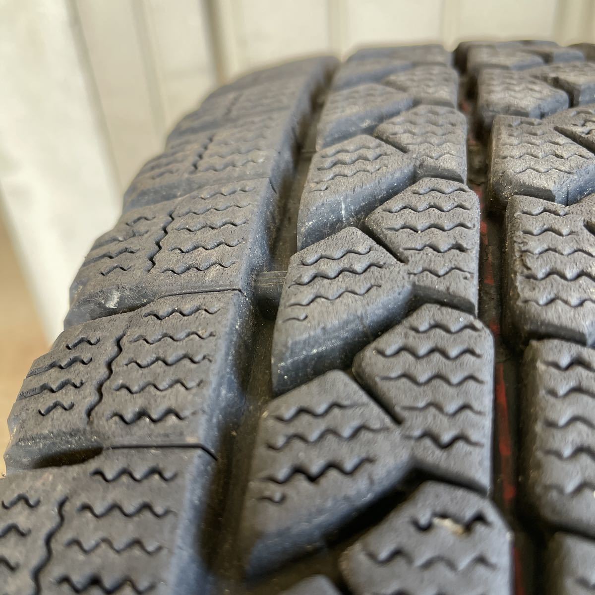 6本セット送料無料】ブリヂストン スタッドレス195/75R15