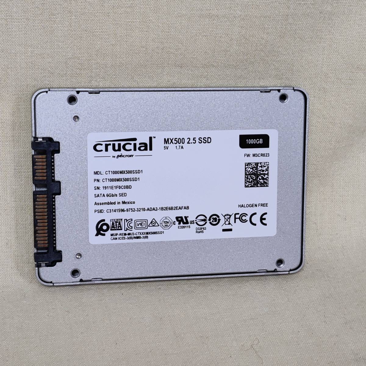 Crucial MX500 SSD CT1000MX500SSD1 1TB SATA - Internal 3D NAND 