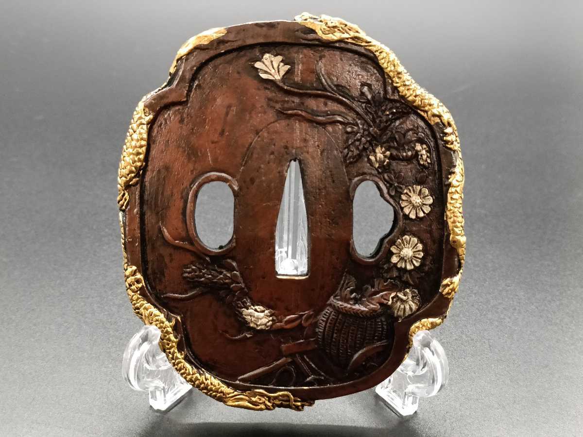 81529 日本刀装具 刀鍔 花草の図 銅地 細工 絵金銀 鍔 刀の鍔 つば 鐔