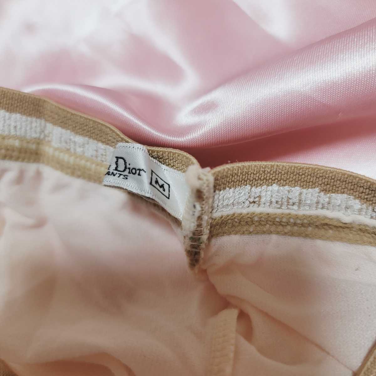 Dior Christian パンティストッキング 新品未使用 綿マチ付きパンティストッキング 足首 BAS パンスト 新品 - クリスチャンディオール パンティ マチ付き ストッキング アウトゴム タイツ&frasl;ストッキング）のフリマ