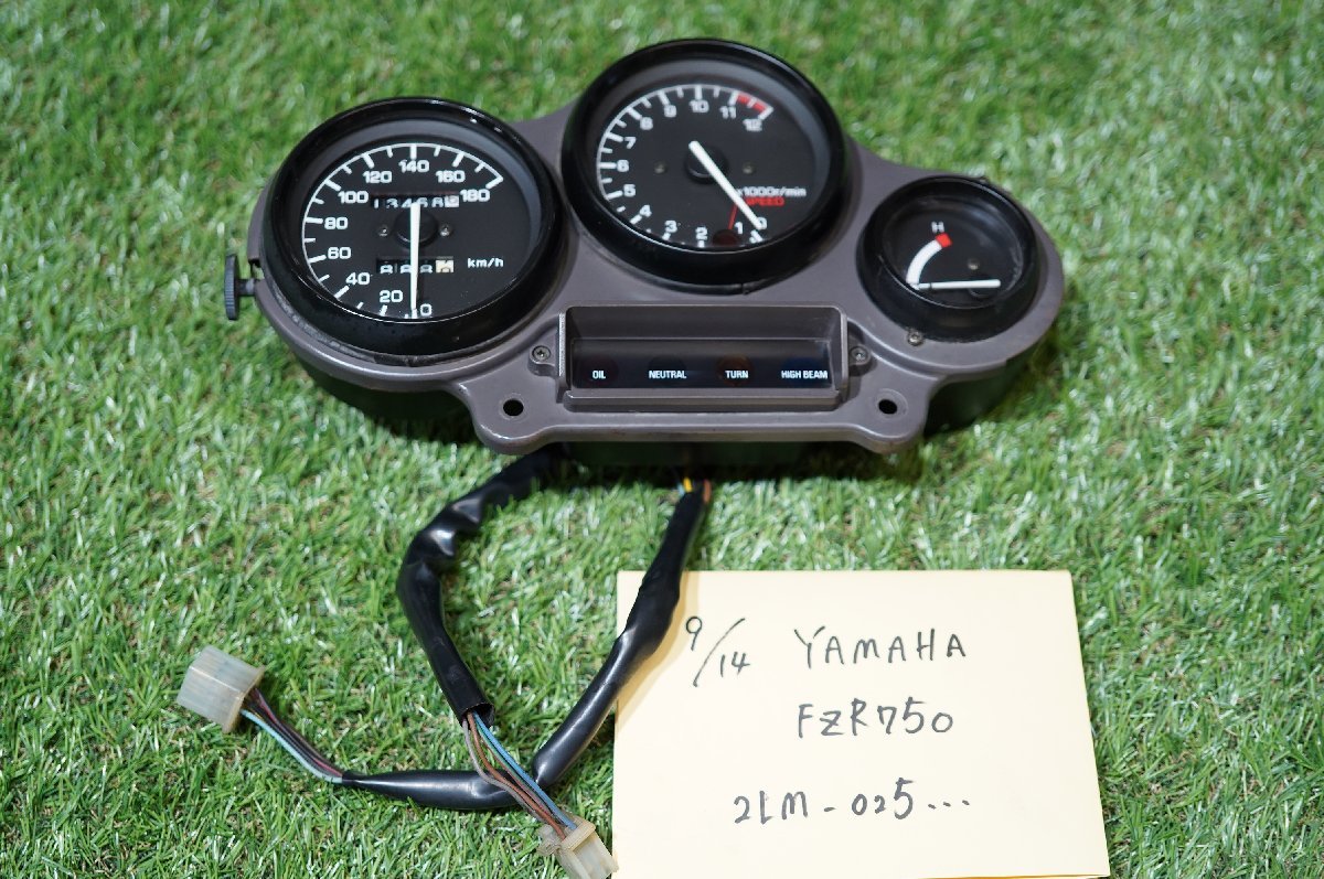 4R091416 YAMAHA ヤマハ 2LM-025 FZR750 FZR1000 FZR スピードメーター 