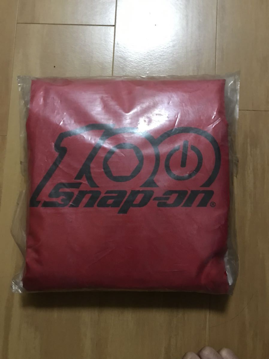 スナップオン 100周年　シートカバー