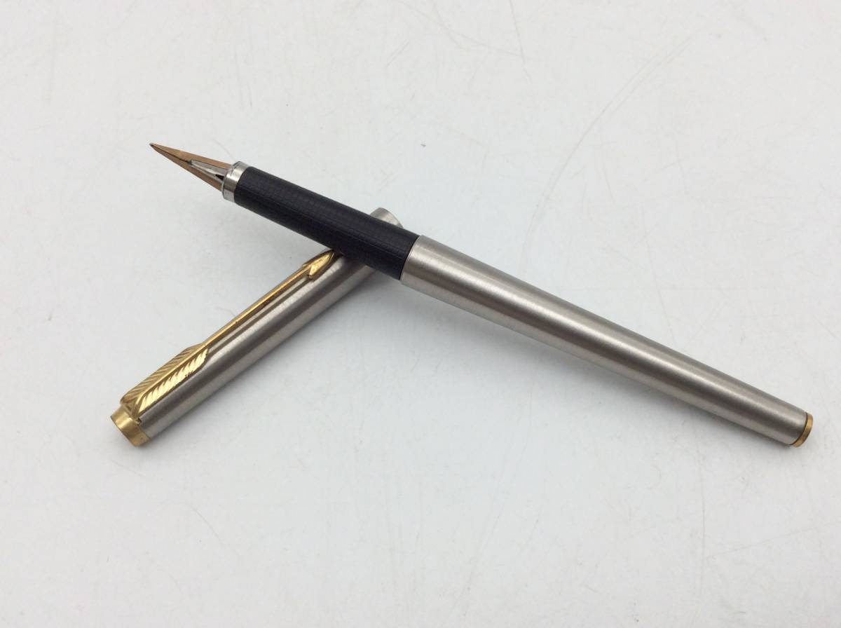 6912 PARKER パーカー 万年筆 シルバー XM 文房具 筆記用具 筆記未確認