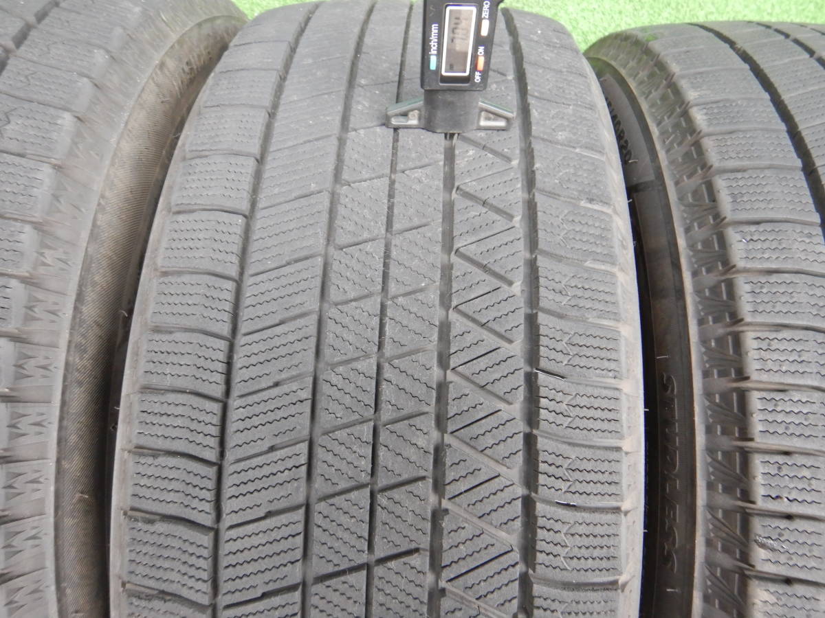 ☆BRIDGESTonE BLIZZAK VRX3 ☆245/40R20 95Q 残り溝:2本8.4mm/2本