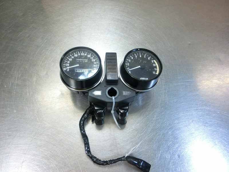 人気SALE，人気 KZ900 純正メーターAssy 綺麗 マイル表示 KZ1000 Z1 A795(カワサキ用)｜売買されたオークション情報、yahooの商品情報をアーカイブ公開 - オークファン カワサキ用