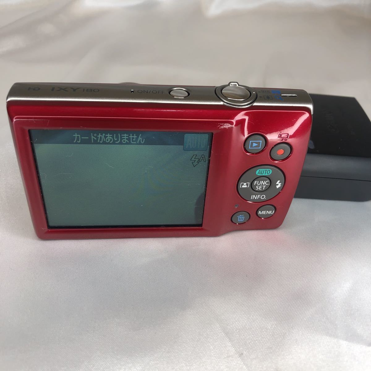 Canon IXY 180 レッド 美品 キャノン Canon IXY 180 レッド 動作品