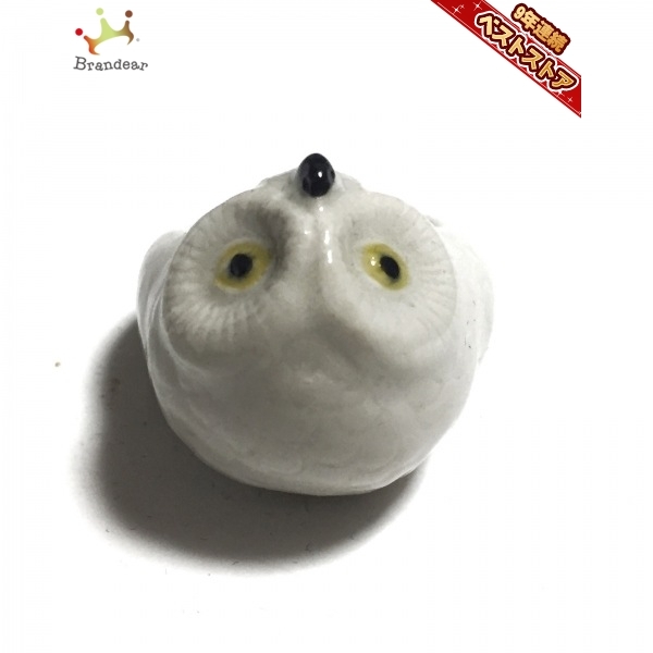 ナッシュ nach リング - 陶器 白×黒×イエロー フクロウ 美品 アクセサリー（指） ナッシュ リング - 白×グレー ウサギ 陶磁器素材の動物モチーフがユニーク＆キュート！フランス発の