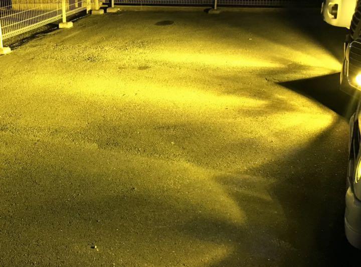 車検対応 爆光 2色切替 H8/H11/H16/HB3HB4 フォグランプ アルファード20後期 30前期 ヴェルファイア20後期 30前期ヴォクシー80mx