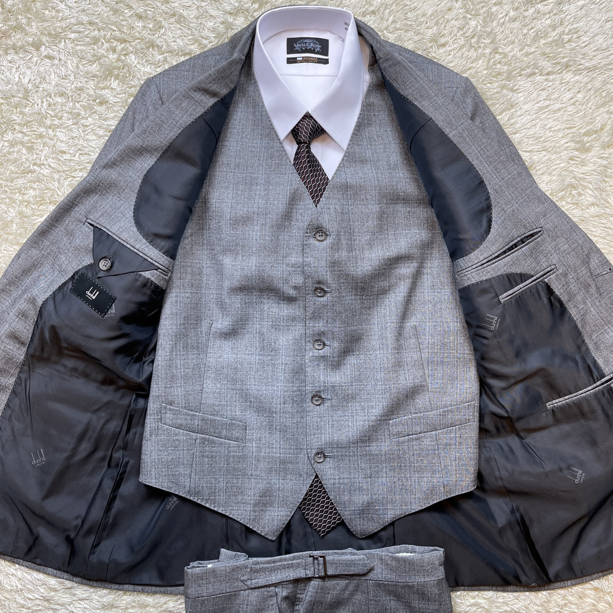 【極美品】ダンヒル dunhill【圧巻のスリーピース】スーツ セットアップ ロゴ裏地 チェック L位 BELGRAVIA FIT グレー ベスト ジレ 3ピース 極美品ダンヒル メンズファッション dunhill圧巻の 定価50万 希少ダンヒル ウール