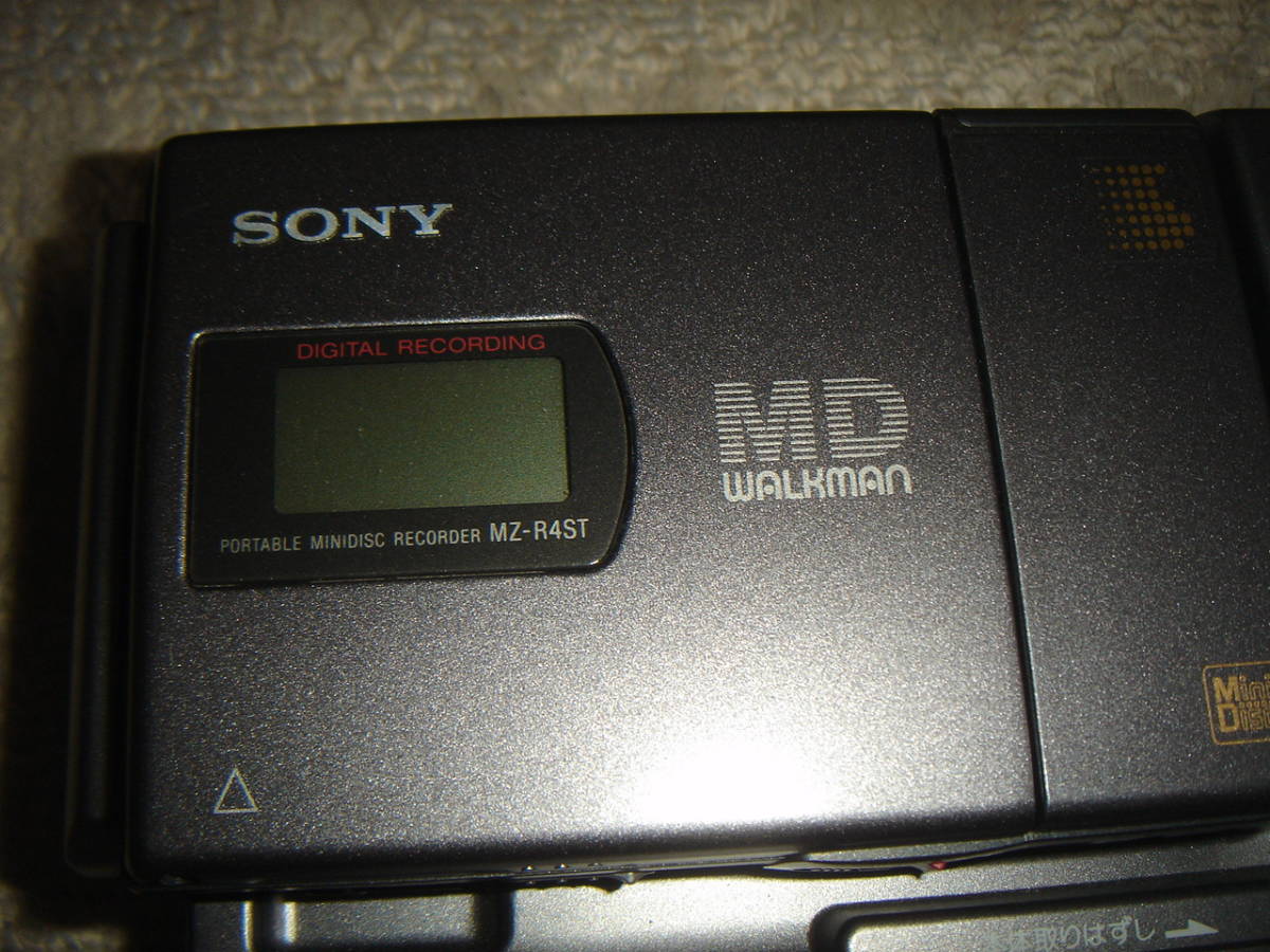中古☆SONY MDウォークマン/ポータブルレコーダー MZS-R4ST/MZ-R4ST