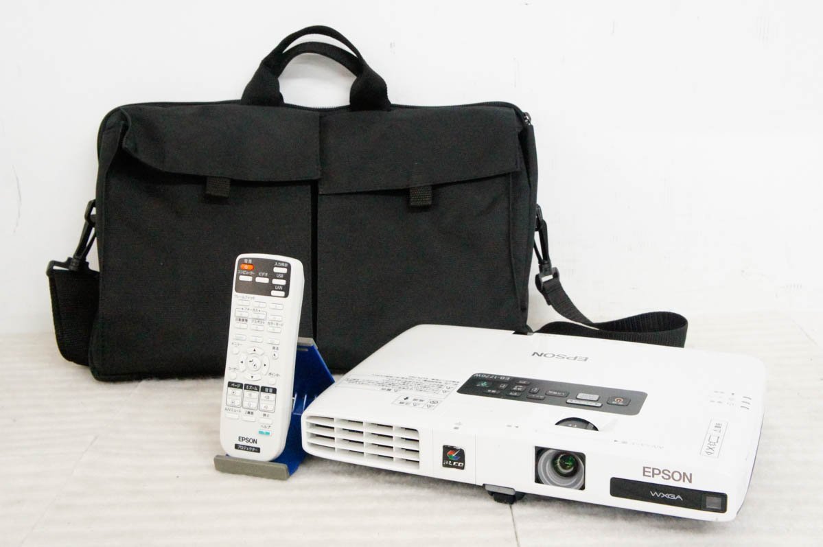 【限定セール，正規品】 EPSON エプソン LCDプロジェクター EB-1776W リモコン/無線LANユニット付き(本体)｜売買されたオークション情報、yahooの商品情報をアーカイブ公開 - オークファン 本体