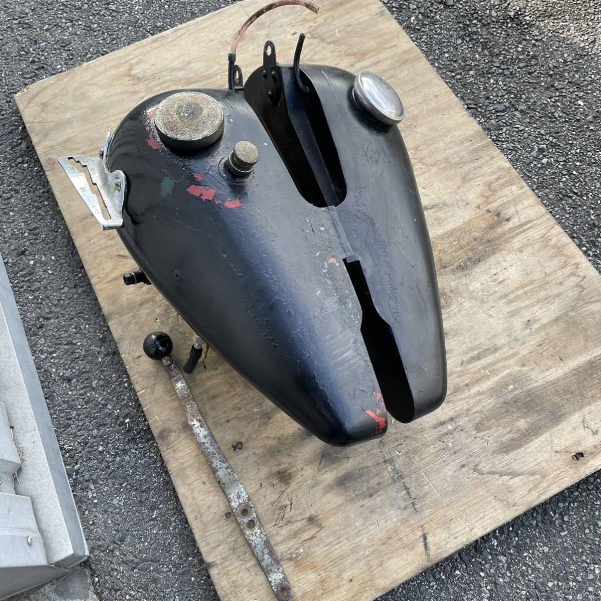 ガソリンタンク 分割タンク ハーレー ショベル 4速フレーム 5ガロン