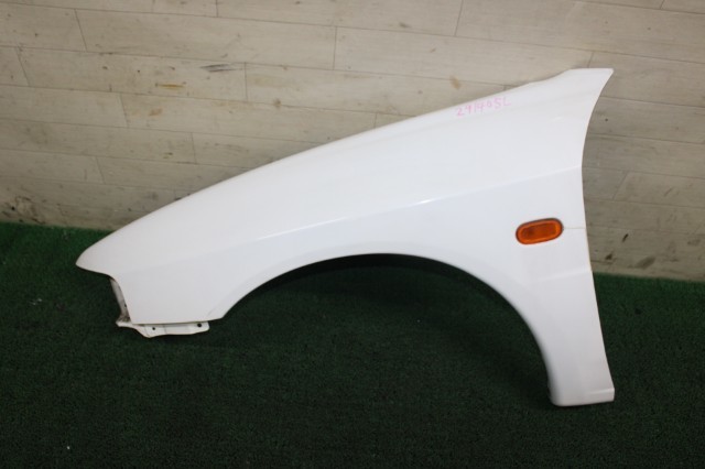 驚きの破格値 三菱 ランサー CK2Aフェンダーパネル左マーカ付 W83白 MR208877/291405(その他)｜売買されたオークション情報、yahooの商品情報をアーカイブ公開 - オークファン その他