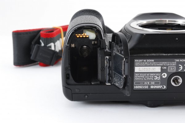 ★美品★Canon キヤノン EOS 5D ボディ #8766MTT EOS 5D Canon M ブラック 0581C002